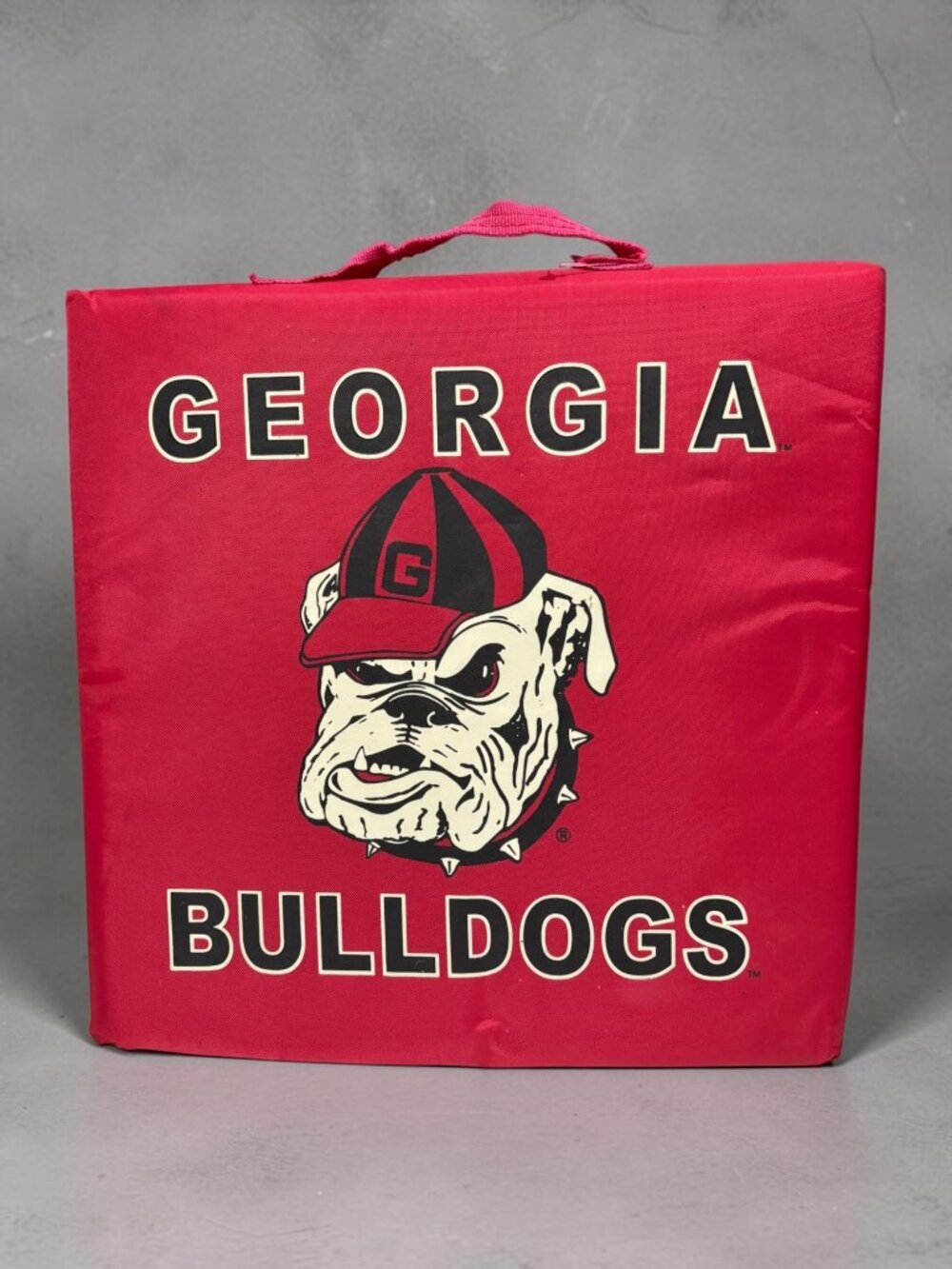 Vintage Georgia Bulldogs Portable Stadium Cushion Seat With Handle & Strap